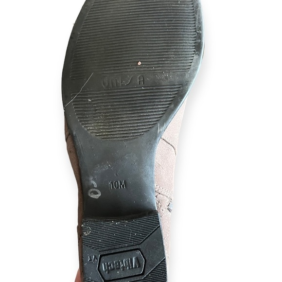 Unisa Vibtech boots booties brown heels Sz 10 M - Picture 8 of 10